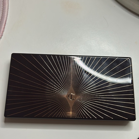 Charlotte tilbury easy eye palette - Picture 3 of 3